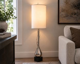 AUTHENTIC Global View Twig Lamp