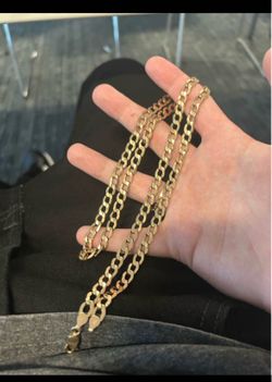 10k gold Cuban chain
