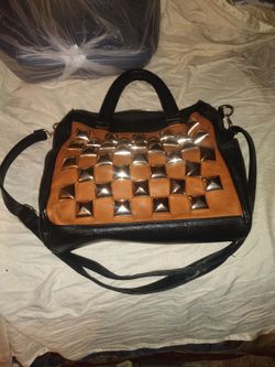Ameri Mode Studded - Black/Brown/Gold