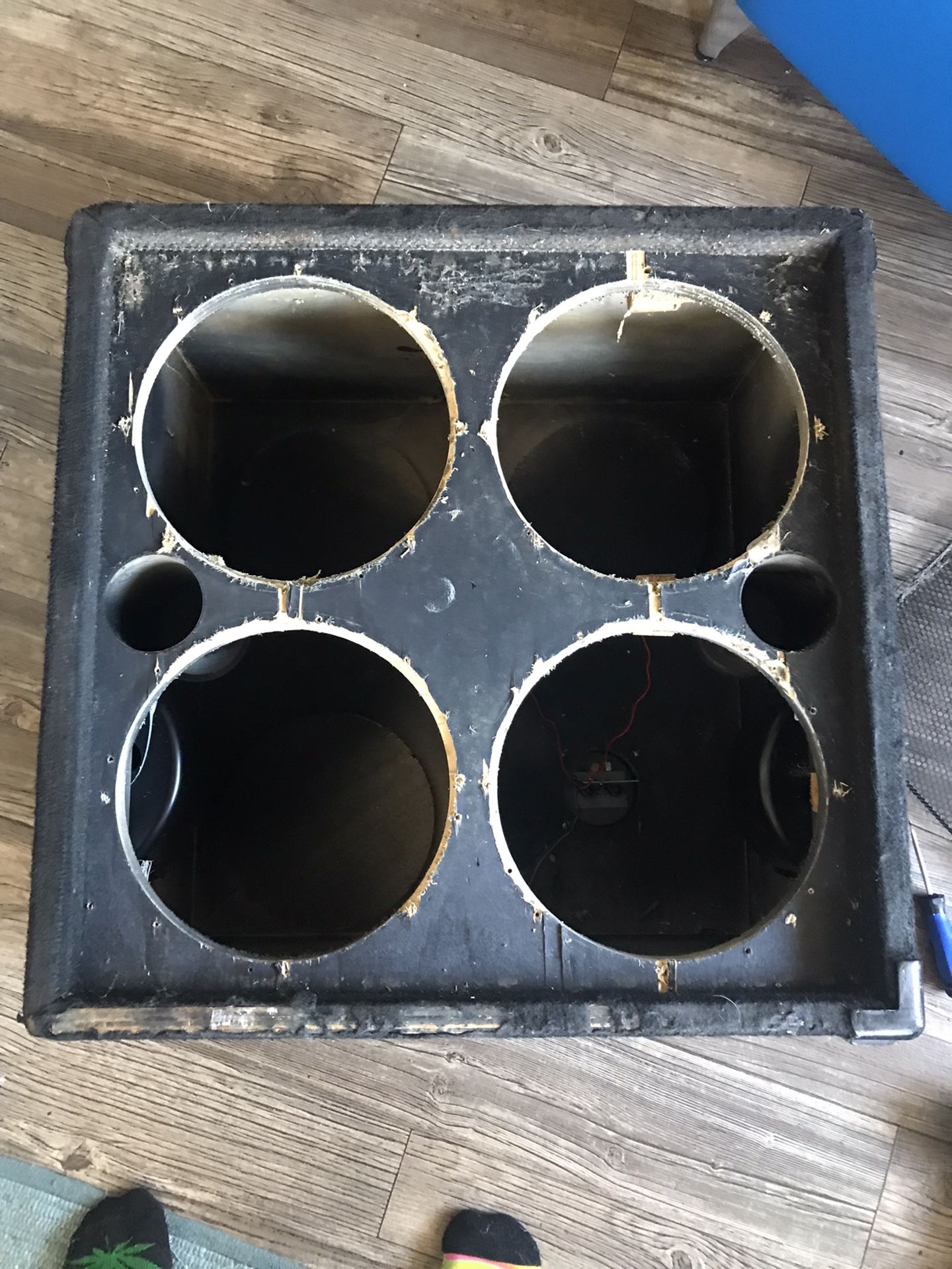 Empty 4x10 Bass Guitar Cabinet