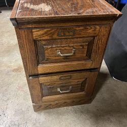 File cabinet (Free)