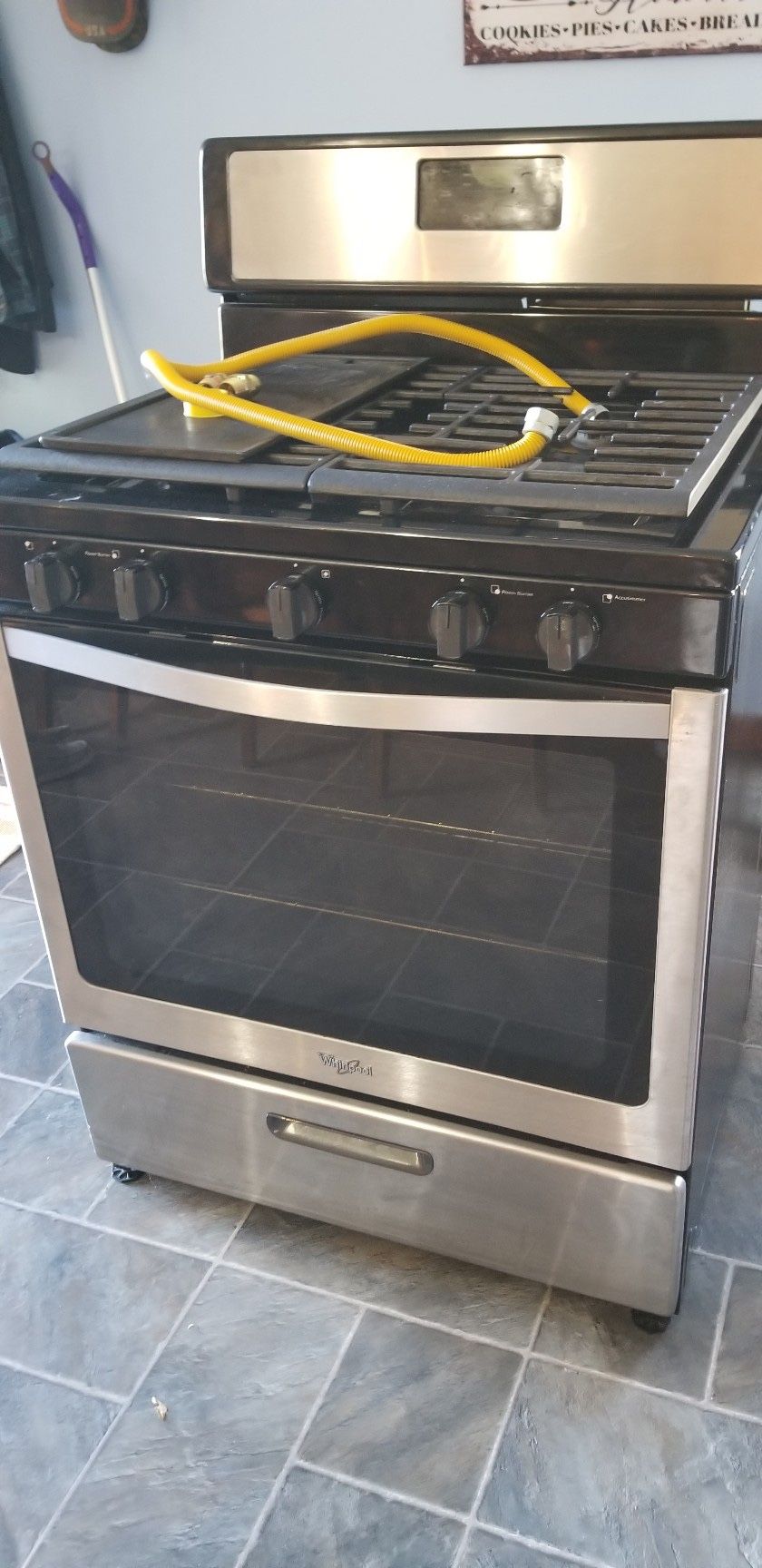 Whirlpool Gas Range