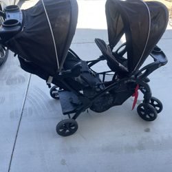 Free Baby Double stroller