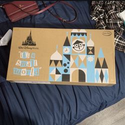 Walt Disney World 50th Anniversary “It’s A Small World”