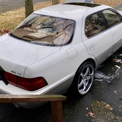 1993 Lexus LS 400