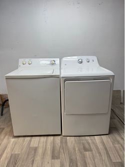GE washer and gas dryer