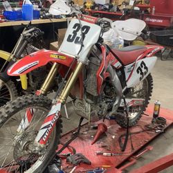 I rebuild repair and buy dirt bikes And Quads