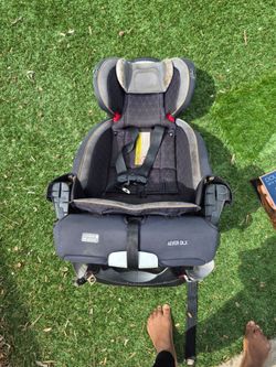 Convertible car seat