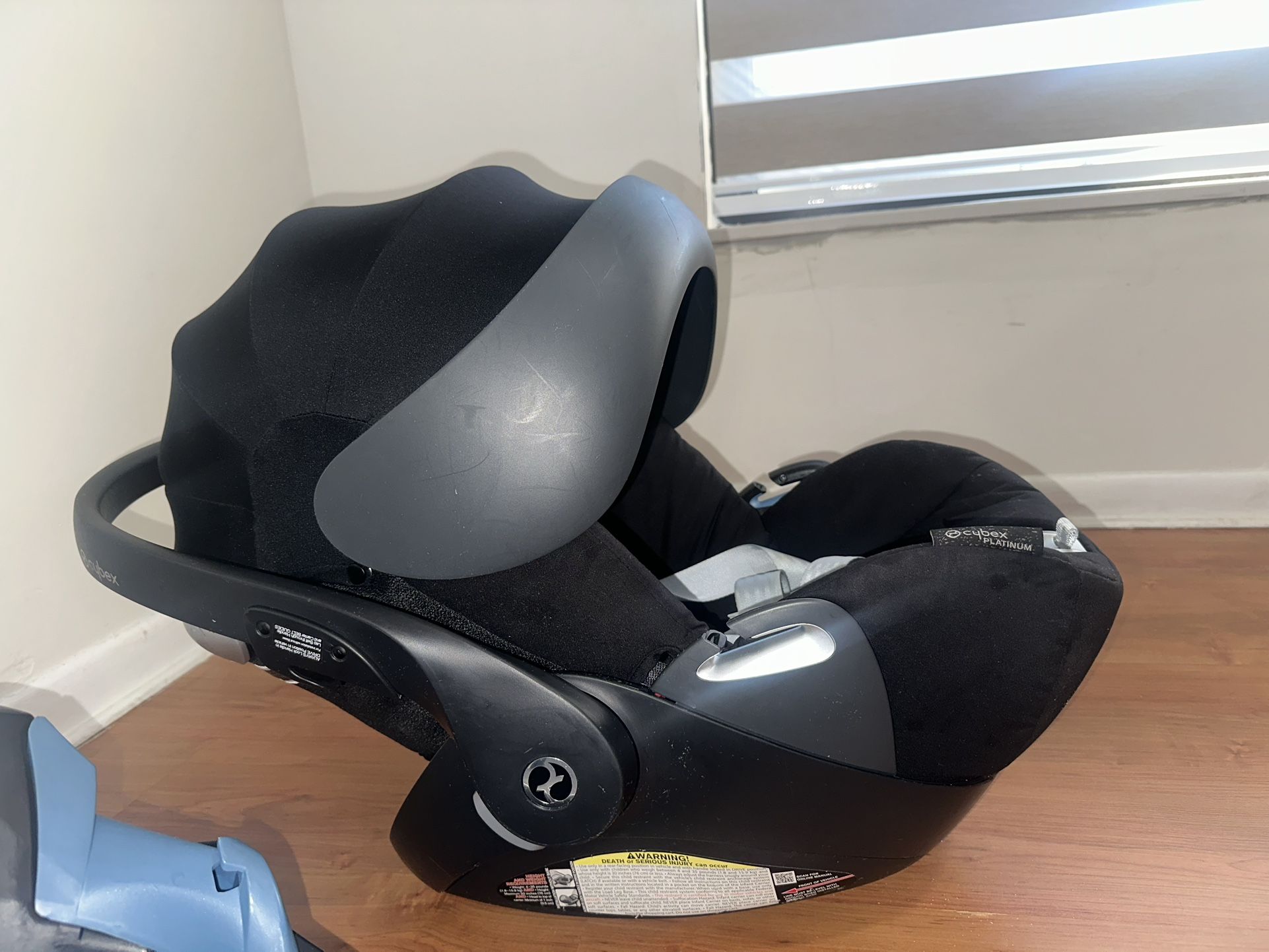 Cybex Car Seat cloud t With Sensor Including Base