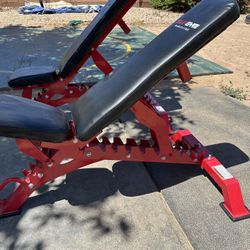 Adjustable Weight Bench 