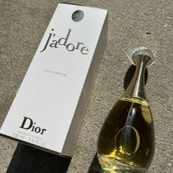 Dior J'adore Eau de Parfum