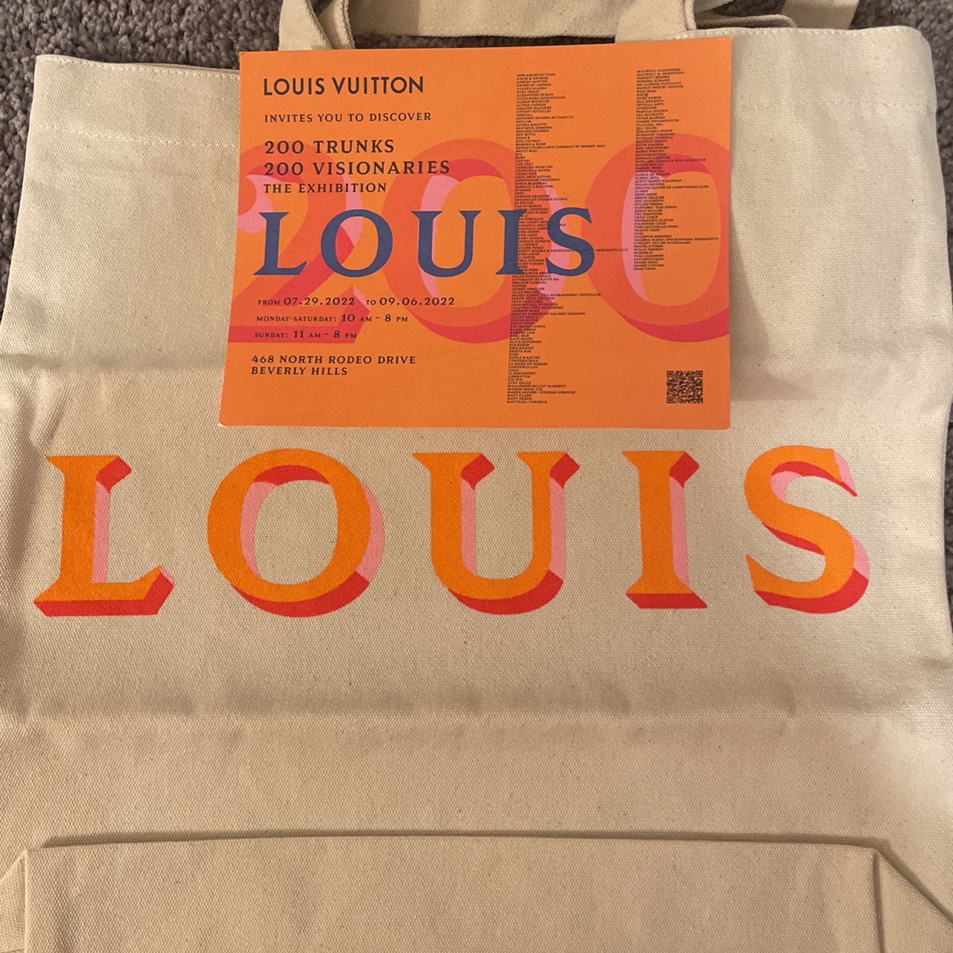 100% AUTHENTIC LOUIS VUITTON 200TH ANNIVERSARY TRUNKS EXHIBITION - Main Image