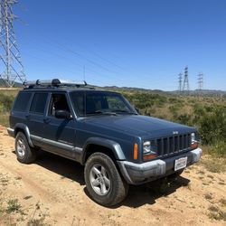 1999 Jeep Cherokee