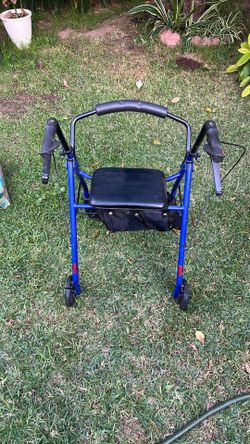 4 Wheel Roller Walker for Senior with Seat & Storage.