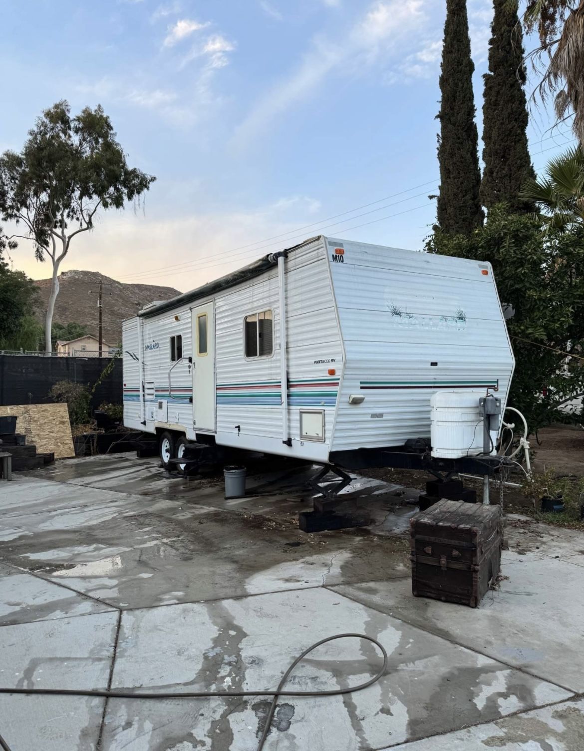 2001 Fleetwood Trailer