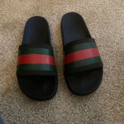 Gucci Slides 