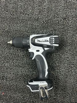 Makita cordless drill