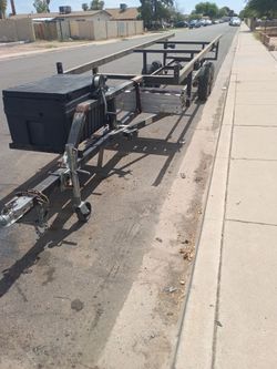 Boat trailer