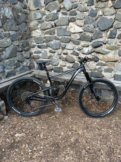 2022 GIANT TRANCE