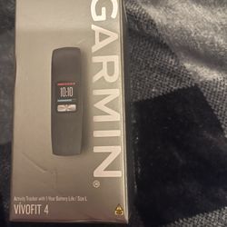 Garmin VIVOFIT 4