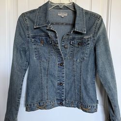 Max Studio denim jacket/brown suede code detail small in excellent condition