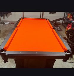 Pool table