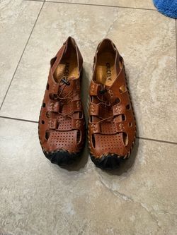 Sandal new size 12