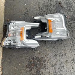 Headlights Ford F150 2018 
