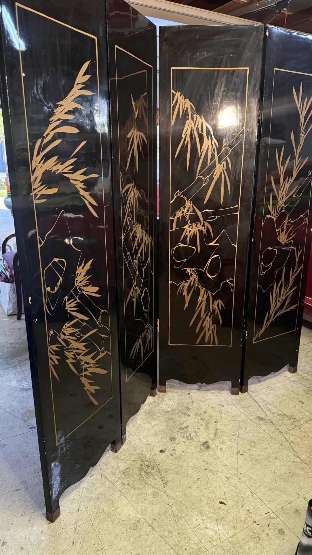 Chinese Wall Divider