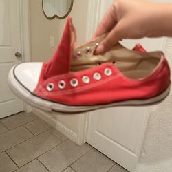 red converse