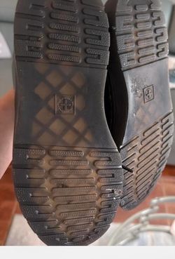 Dr Martens zavalas