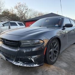 2019 Dodge Charger Sxt 