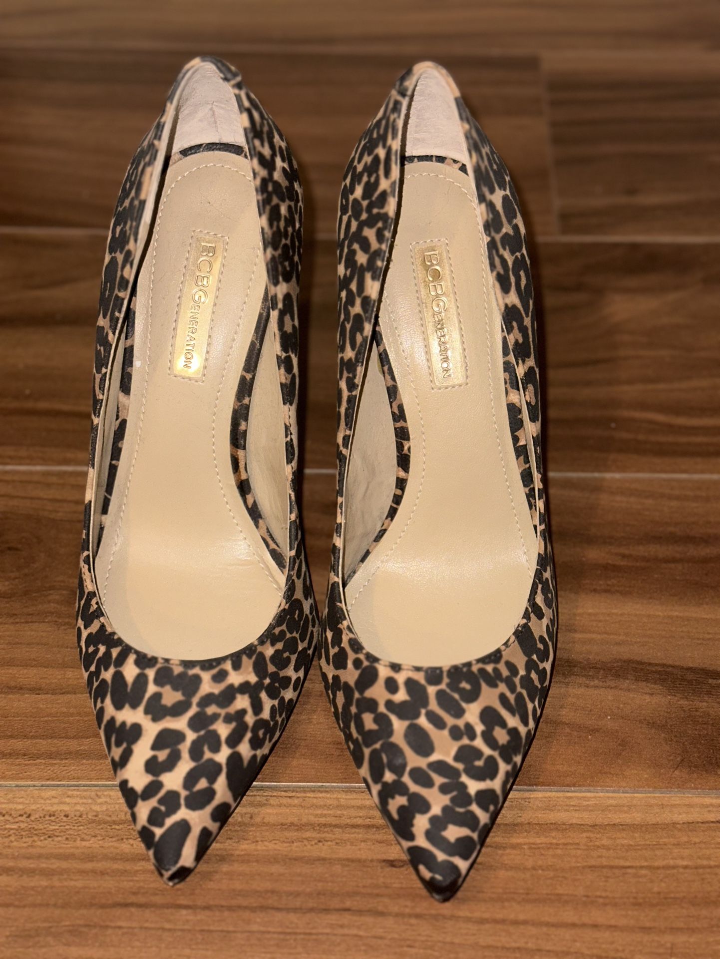 Woman’s Shoes Pump Leopard Print
