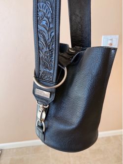Leather handbag