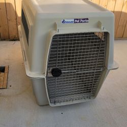 Petmate Dog Kennel