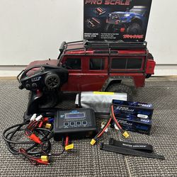 Traxxas Trx4 defender rtr