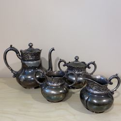 Victorian Silver Plated 4 pc Tea set - needs nothing than polishing