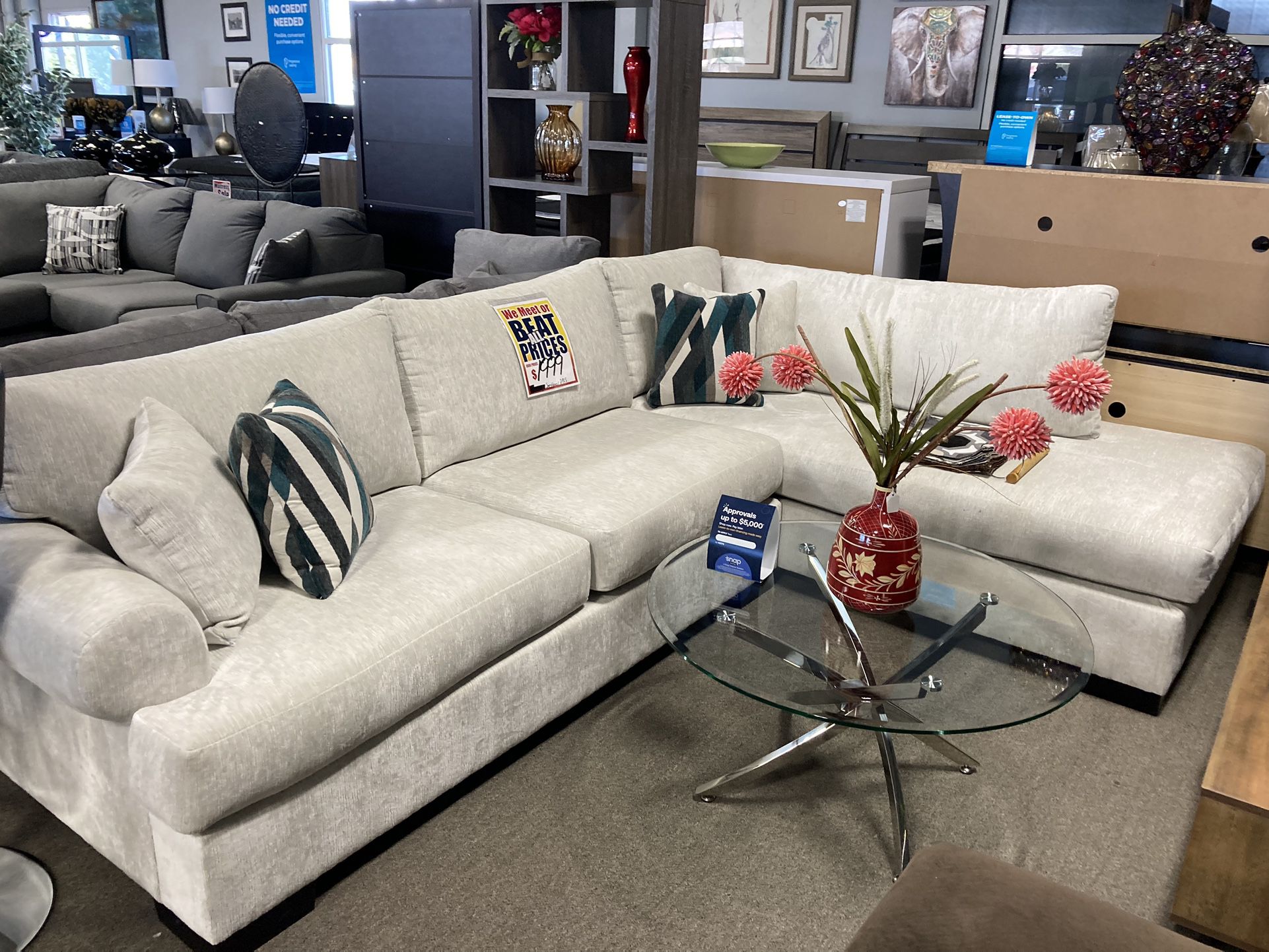 White Sectional ☁️🤍 $1,899