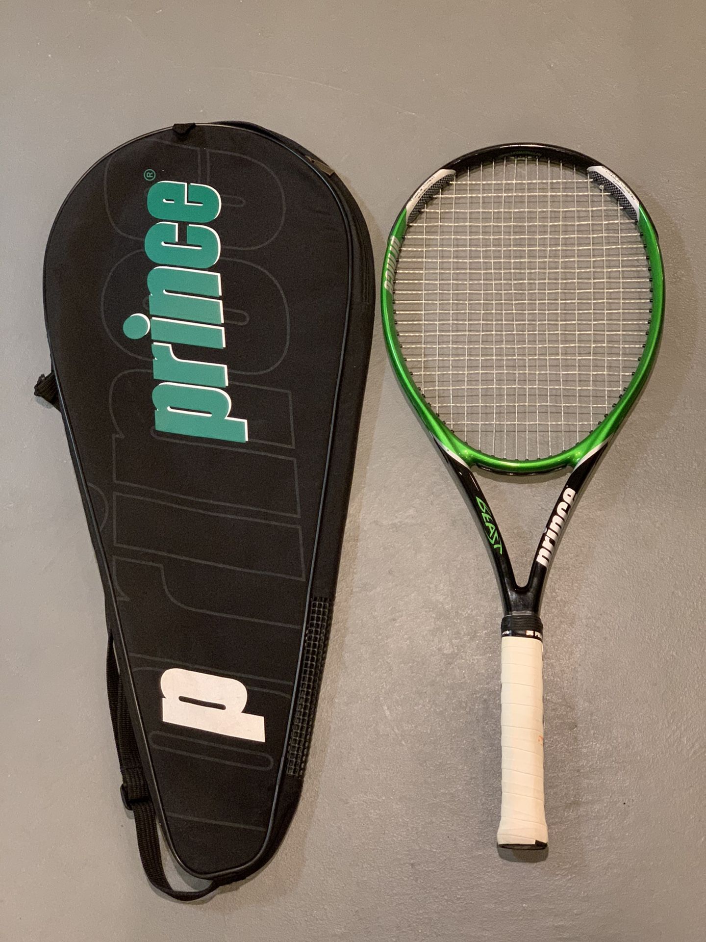 Prince tennis racket with cover