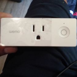 Wemo mini WiFi smart plug