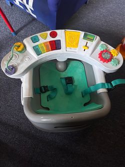 Infant floor seat infantino