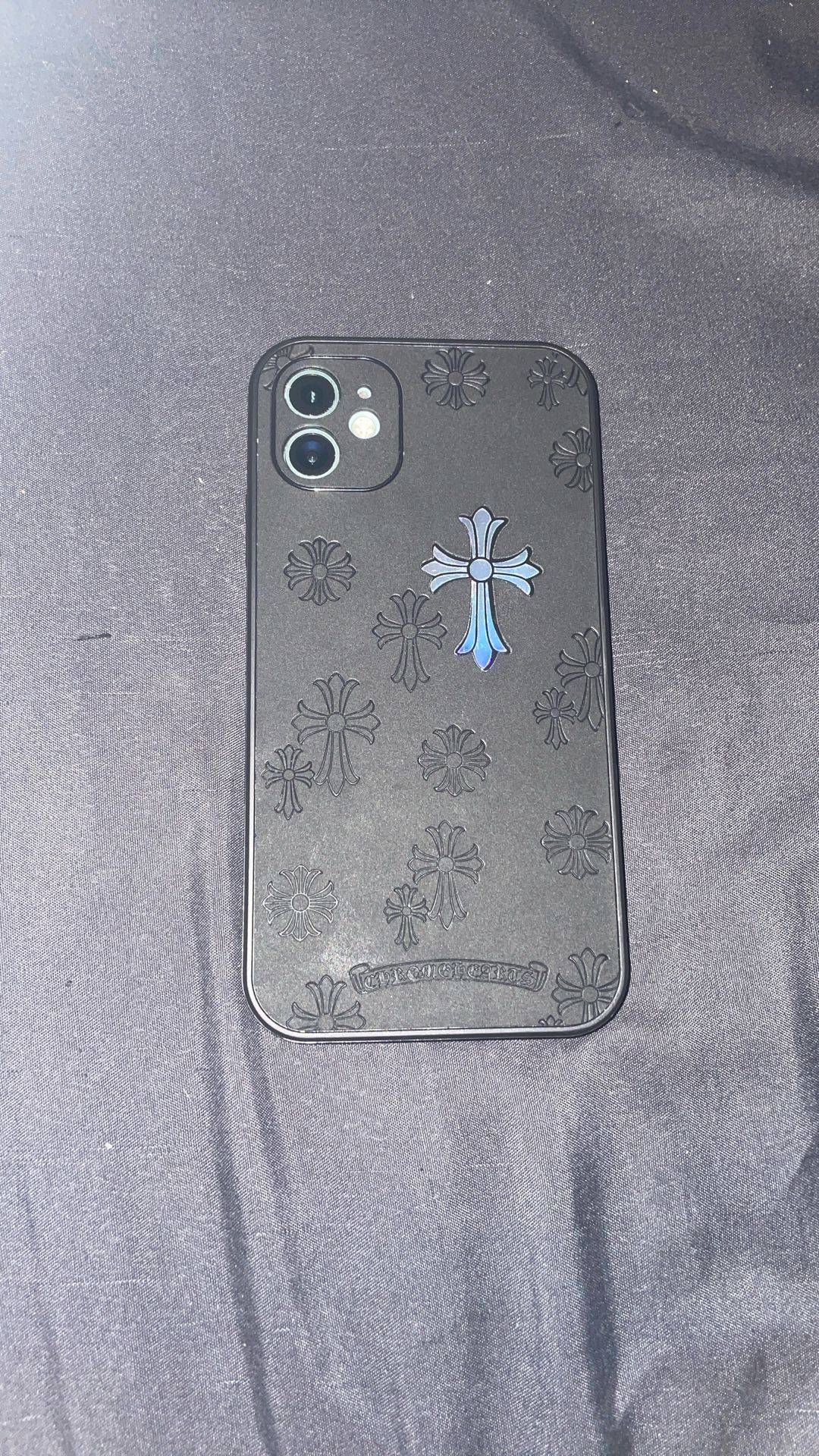 iphone 11 with case