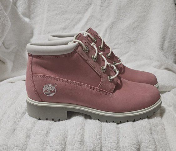 Brand New Timberland Waterproof  Nellie Women's Leather Boots