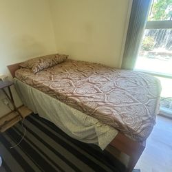 Twin XL Bed With Frame And Mattress /Pad