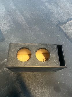 Badlabz custom subwoofer box 8’s
