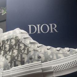 Dior Converse 