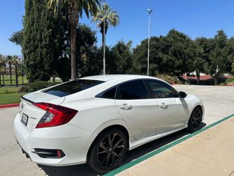 2020 Honda, Civic Sport, clean title