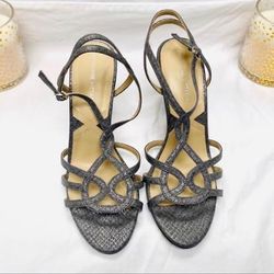 Adrienne Vittadini Strappy Heels Size 8