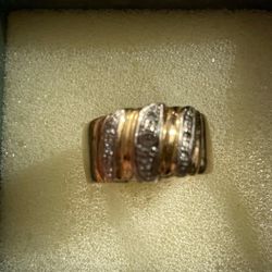 18k Yellow Gold W Diamonds