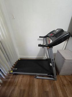 Maxkare Treadmill